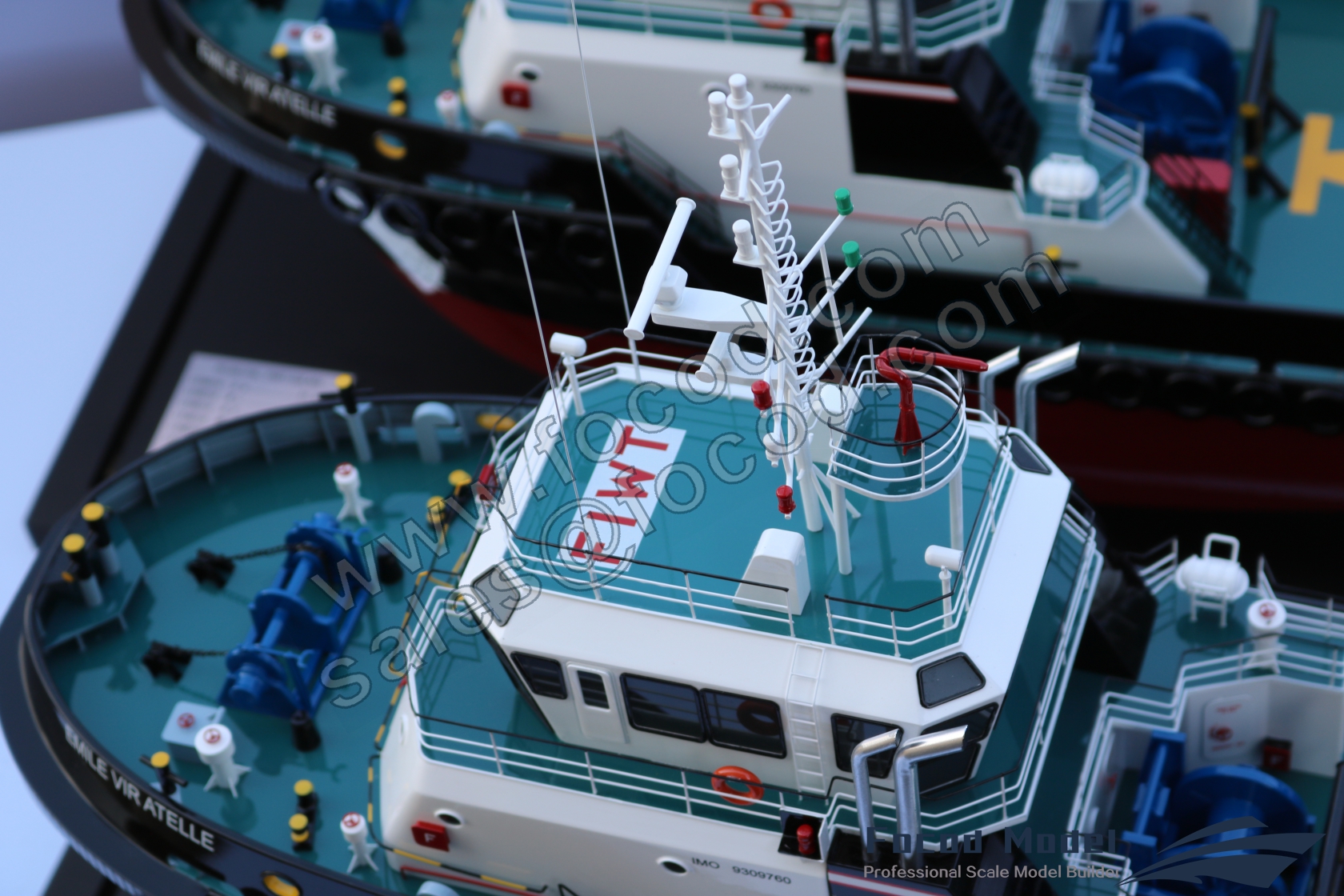customized model of 32m tug Emile Viratelle